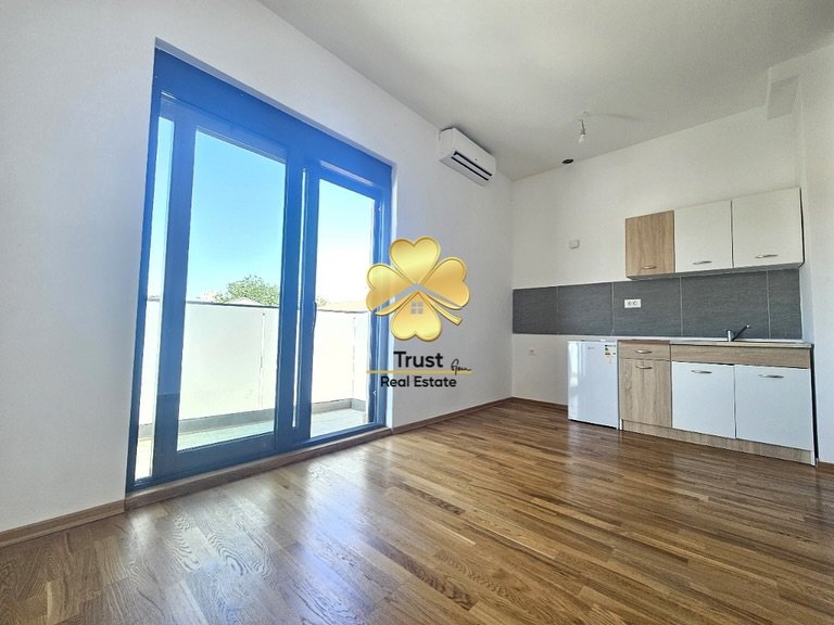 Apartment for rent in Podgorica — photo 4