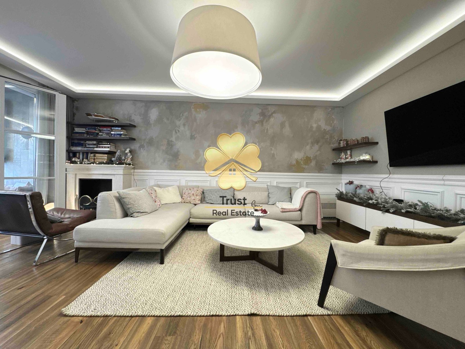 Trosoban luksuzan stan, Centar, 122m2, Podgorica