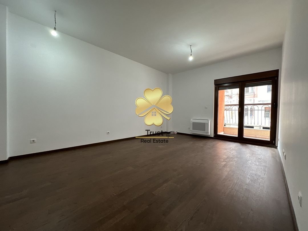 Dvosoban stan, Momisici, Podgorica, 79m2
