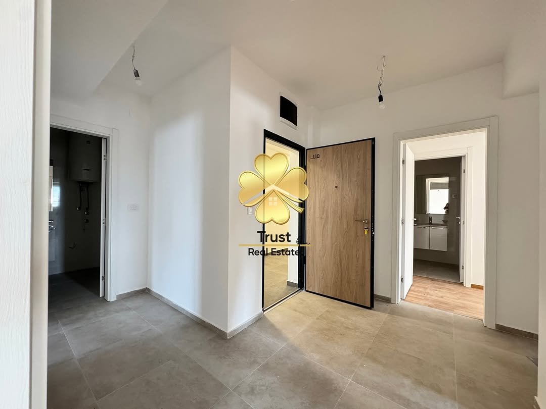 Apartment for sale in Stari Aerodrom, Podgorica — photo 2