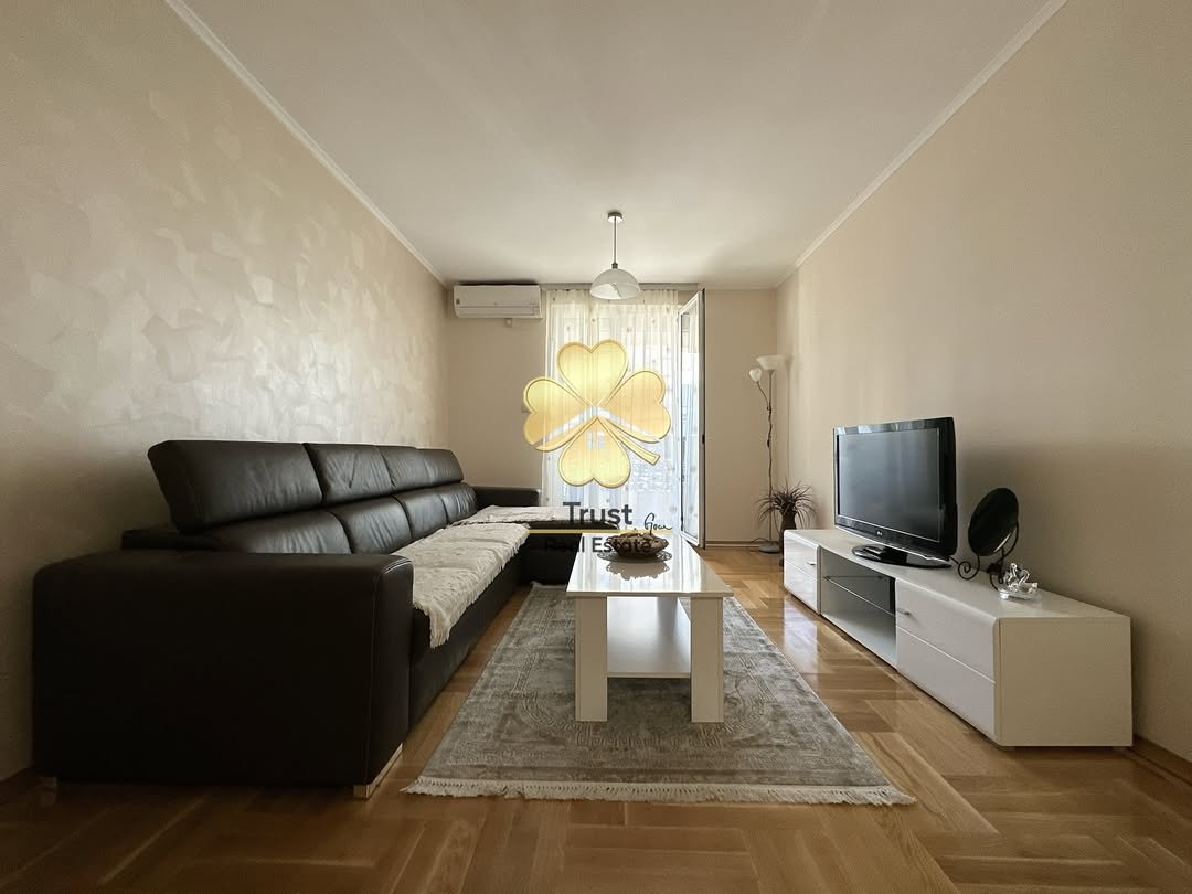 Dvosoban stan, Stara Varos, Podgorica, 65m2