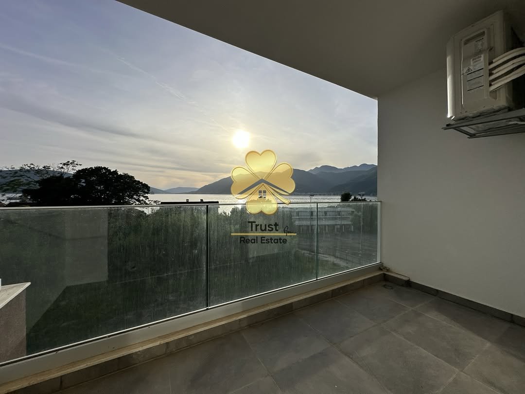 Apartment for sale in Tivat — photo 2