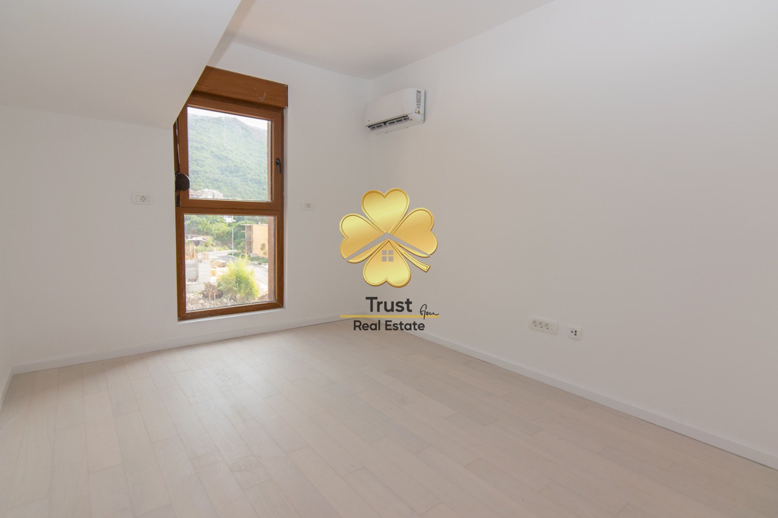 Apartment for sale in Tivat — photo 11