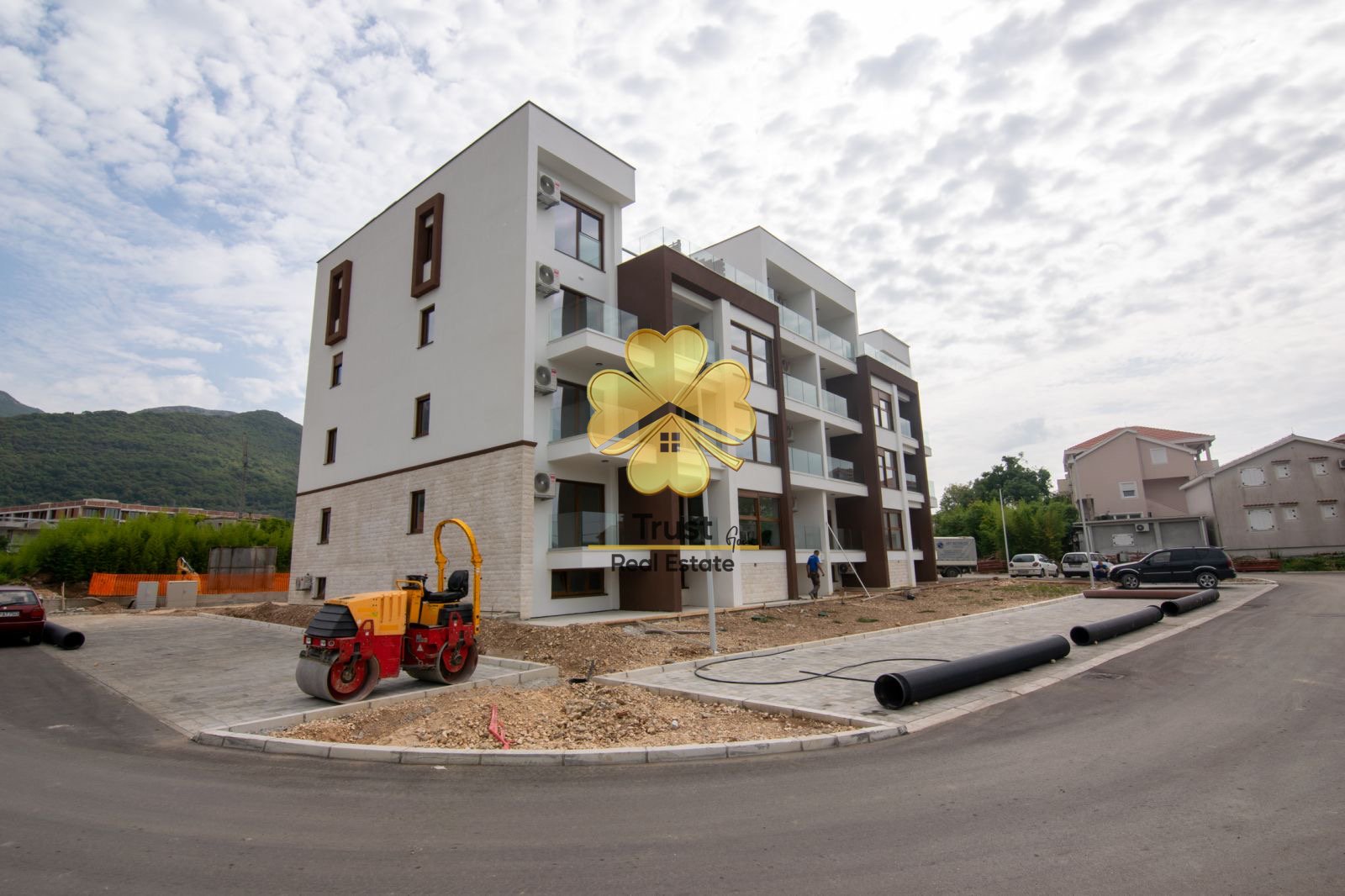 Apartment for sale in Tivat — photo 2