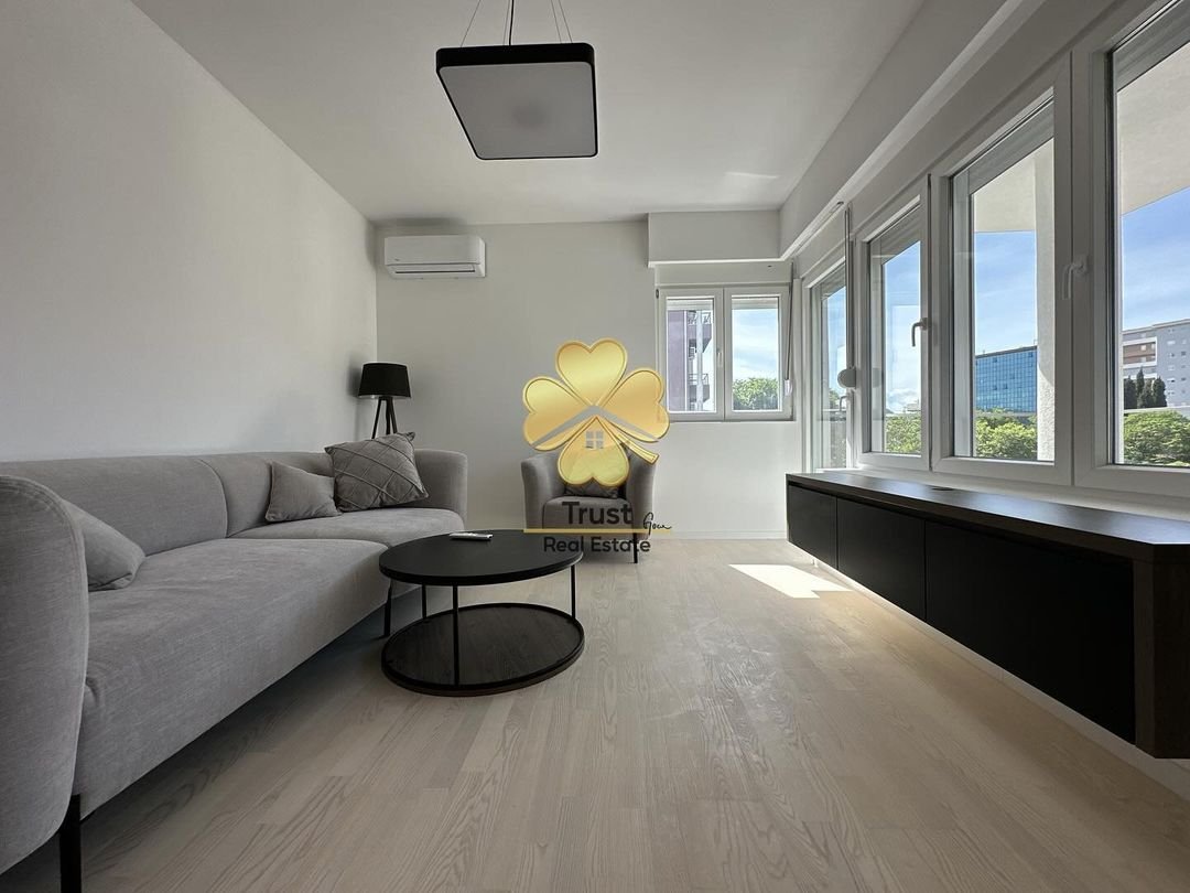 Dvosoban stan, Krivi Most, Podgorica, 80m2