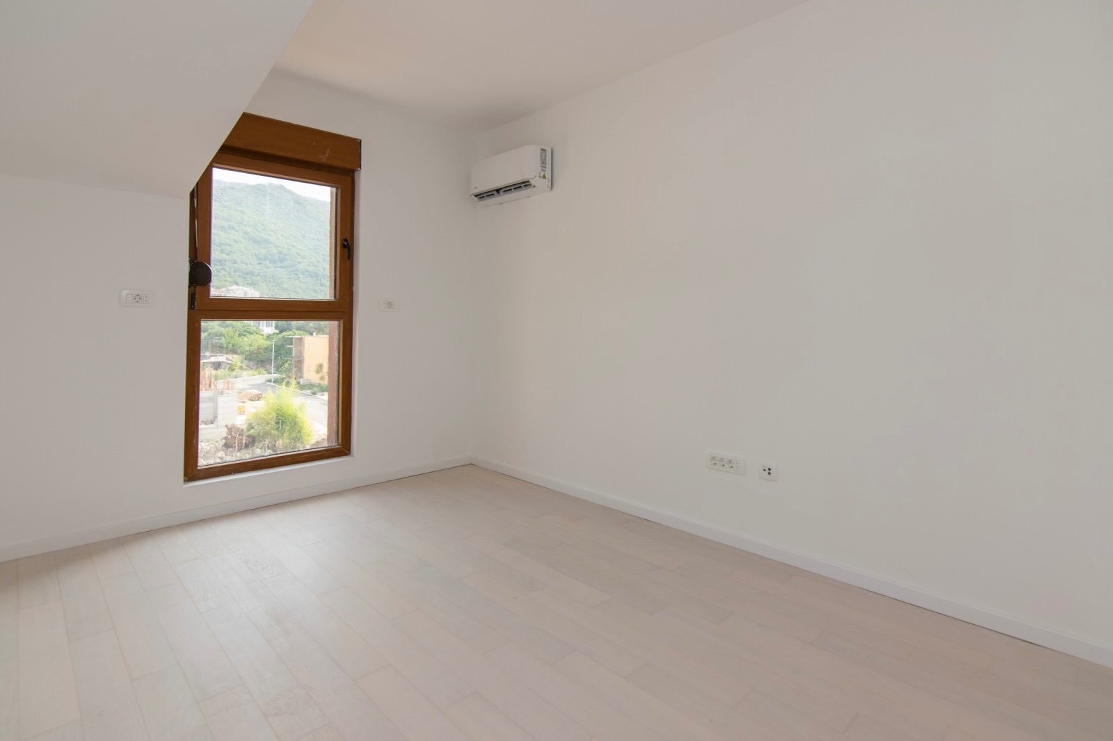Apartment for sale in Tivat — photo 13