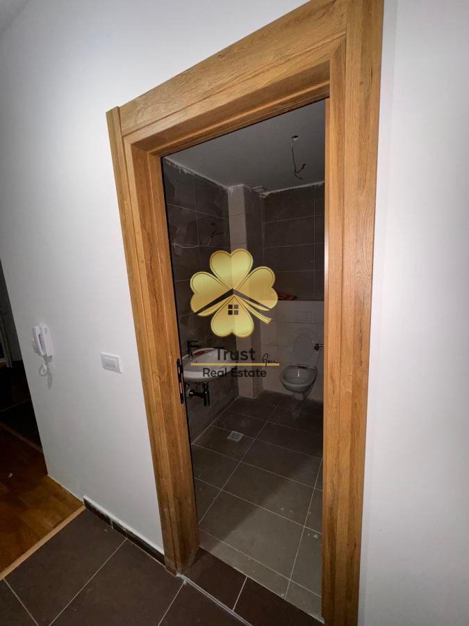 Apartment for sale in Stari Aerodrom, Podgorica — photo 8